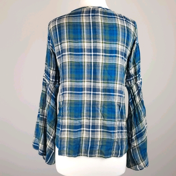 Plaid Tie Front Flare Sleeve Top - Picture 4 of 8